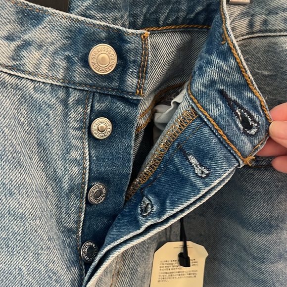 Levis 501 ‘90s jeans - Picture 14 of 16